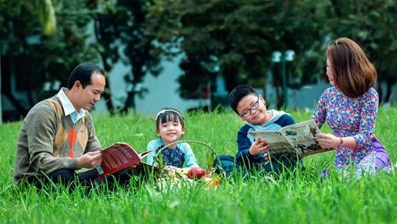 Tăng cường sự lãnh đạo của Đảng đối với công tác xây dựng gia đình trong tình hình mới