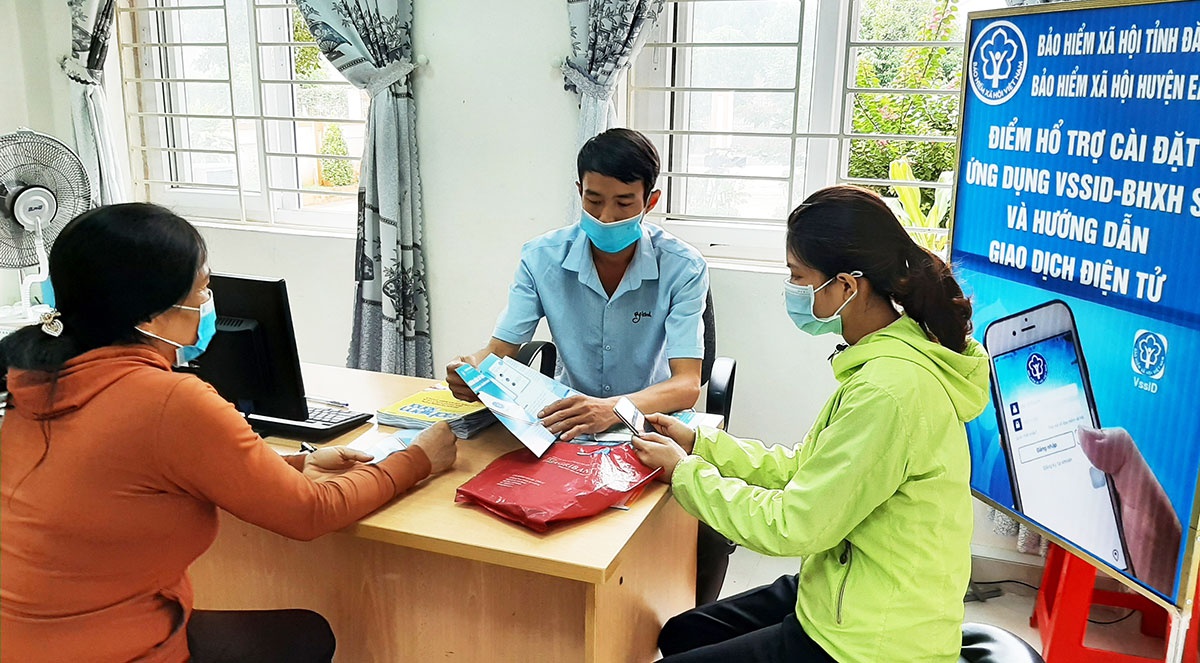 Đẩy mạnh tuyên truyền,hướng dẫn người hưởng lương hưu, trợ cấp BHXH cài đặt VssID