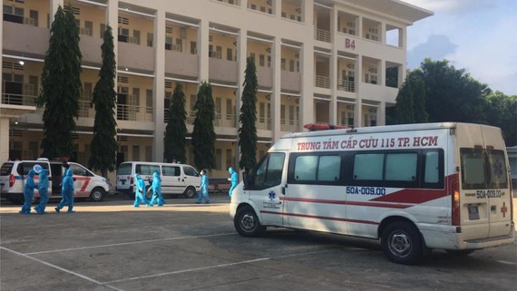 TP HCM Bệnh viện dã chiến thu dung điều trị COVID-19 số 1 chính thức đi vào hoạt động