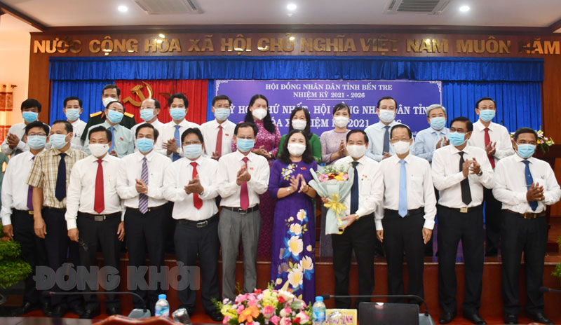 Đồng chí Võ Thị Hoàng Yến được bầu giữ chức Chủ tịch HĐND tỉnh Bến Tre