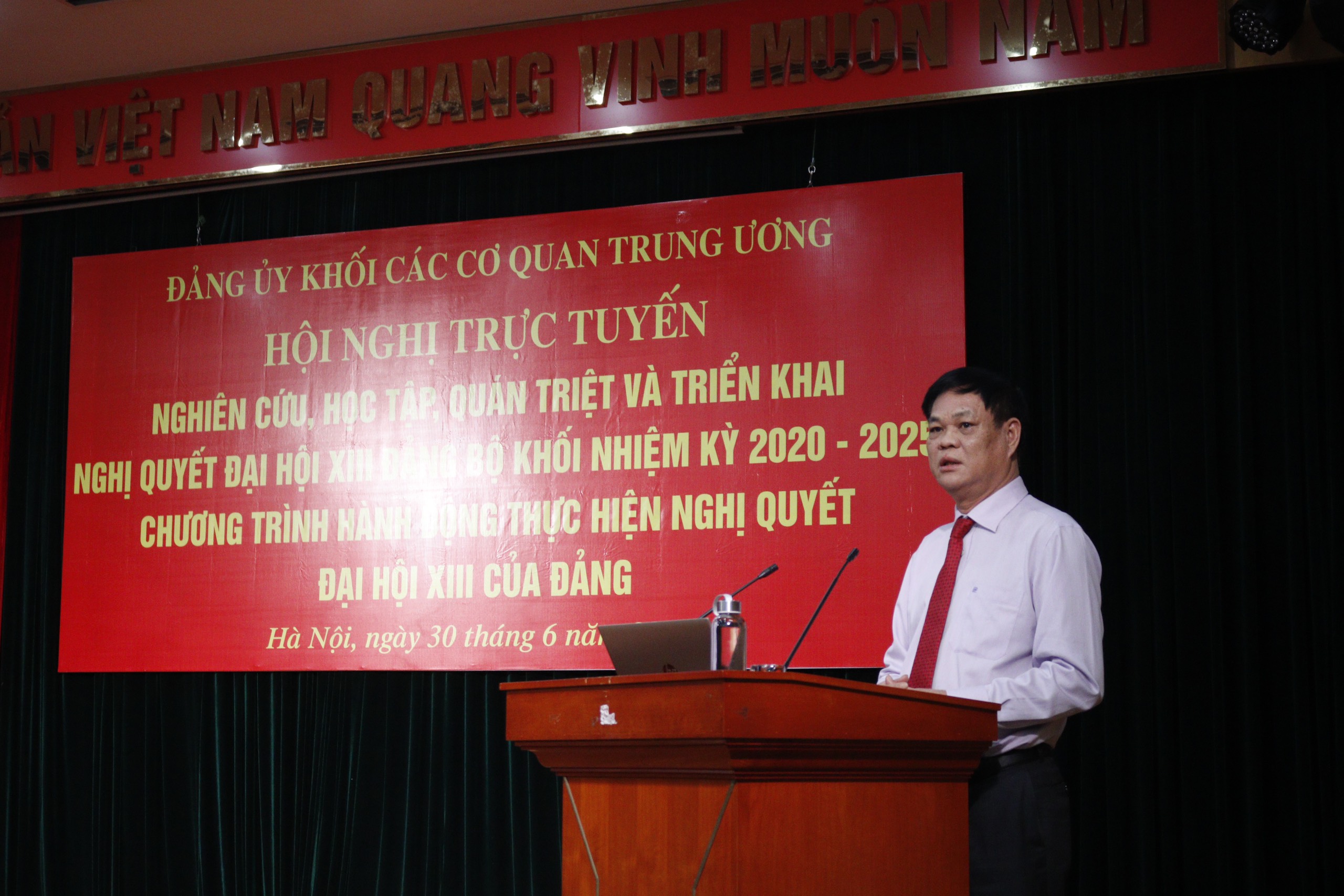Quán triệt, triển khai thực hiện Nghị quyết Đại hội XIII Đảng bộ Khối cơ quan Trung ương