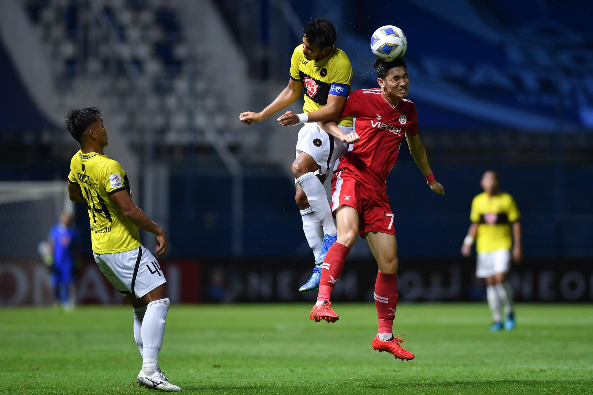 CLB Viettel thắng 5-0 trước Kaya FC