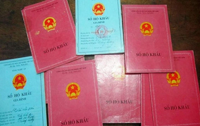 Hà Nội ra văn bản hỏa tốc về việc thu hồi sổ hộ khẩu