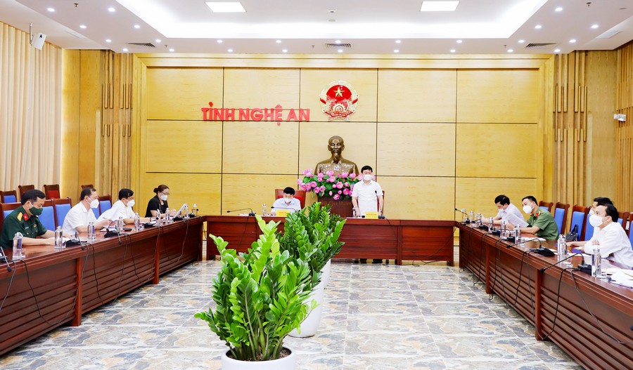 Thành phố Vinh giãn cách xã hội theo Chỉ thị 15 từ ngày 3 7