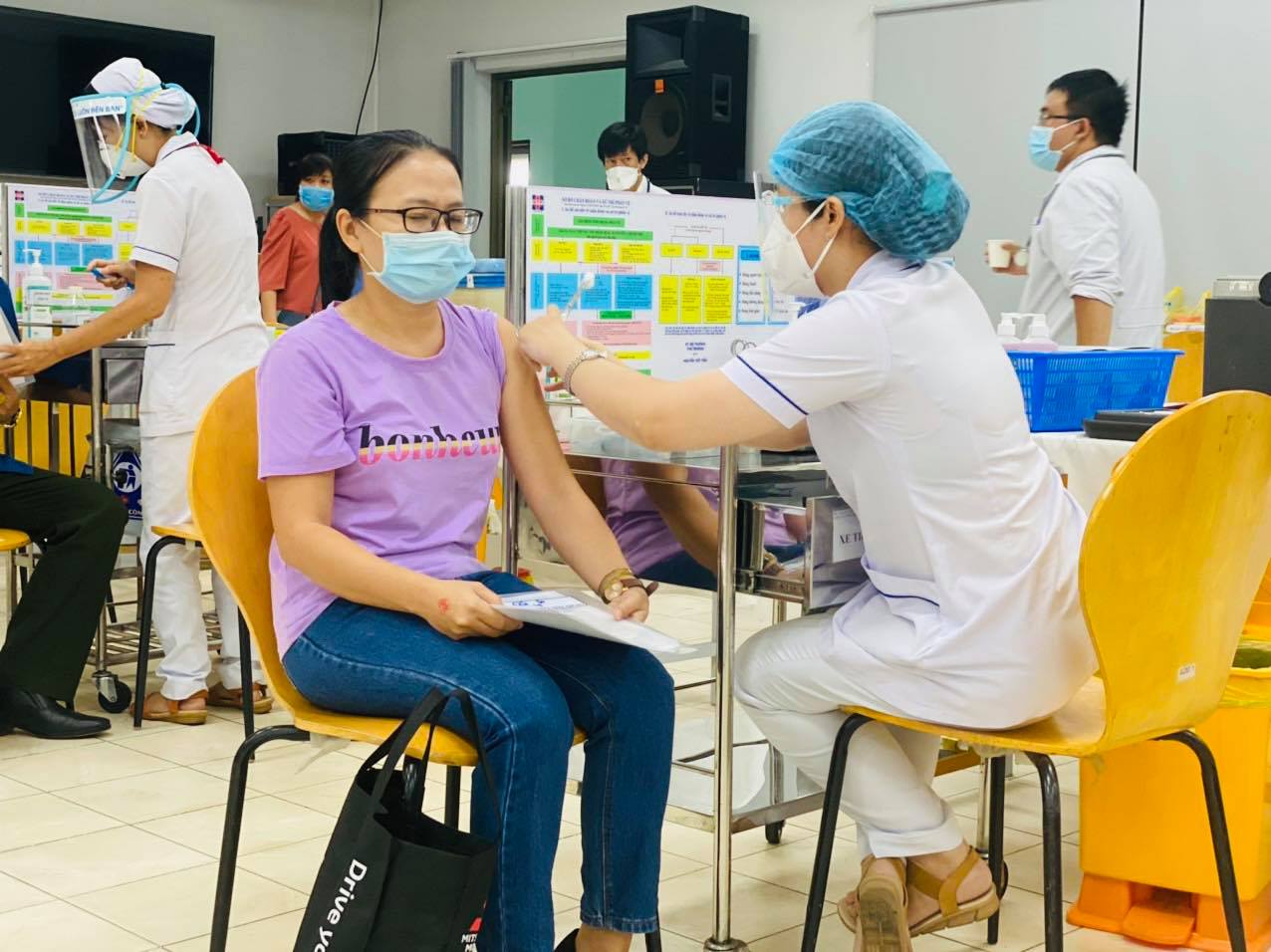 TP Hồ Chí Minh ghi nhận 419 trường hợp nhiễm mới trong 24 giờ qua