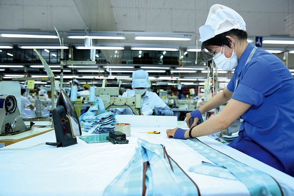 3 chính sách hỗ trợ về bảo hiểm cho người lao động và doanh nghiệp gặp khó khăn do COVID-19