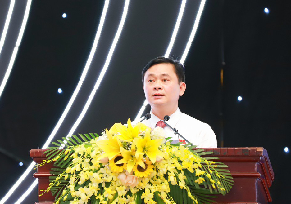 Đồng chí Thái Thanh Quý được bầu giữ chức Chủ tịch HĐND tỉnh Nghệ An