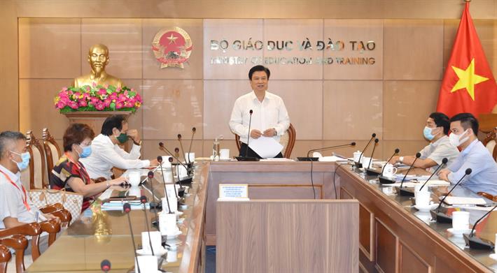 Tình huống phát sinh nào đều lấy quyền lợi của thí sinh để giải quyết