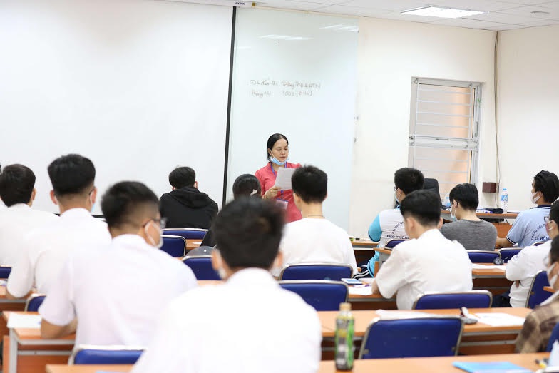ĐHQG - TP HCM lùi thời gian thi đánh giá năng lực đợt 2