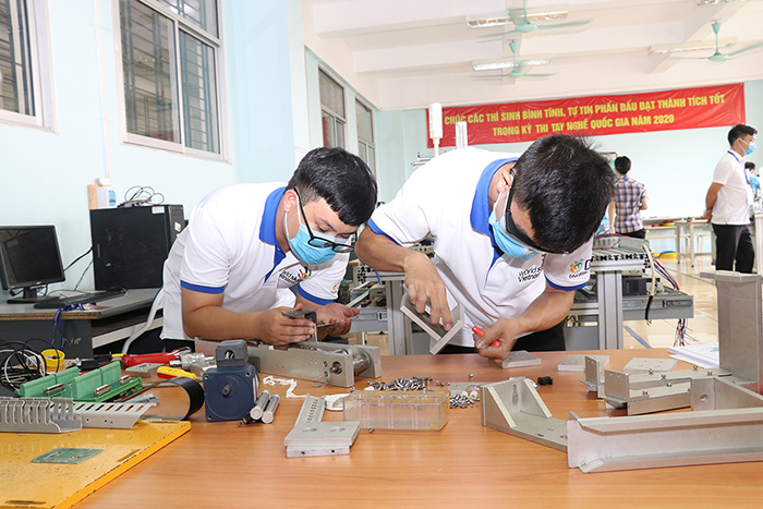 Xây dựng không gian truyền thông giáo dục nghề nghiệp