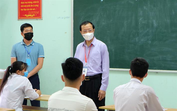 Bắc Giang Đêm 6 7, 472 thí sinh của Điểm thi THPT Lạng Giang số 3 chuyển sang thi đợt 2