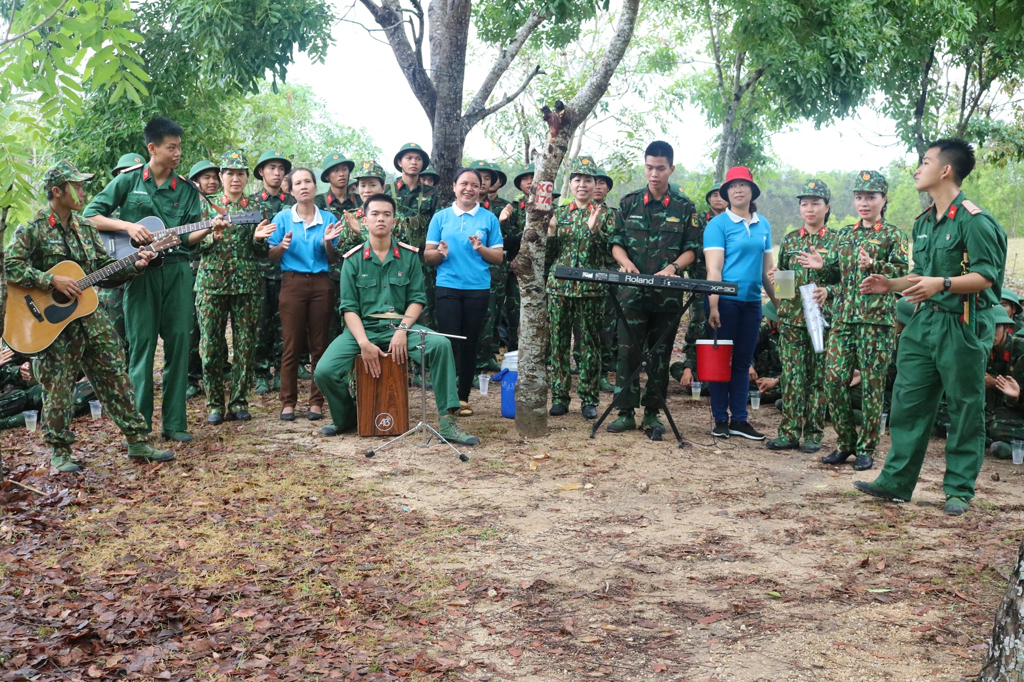 Đồng hành cùng chiến sĩ