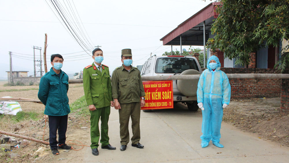 Quản lý chặt phương tiện đến và đi qua vùng dịch