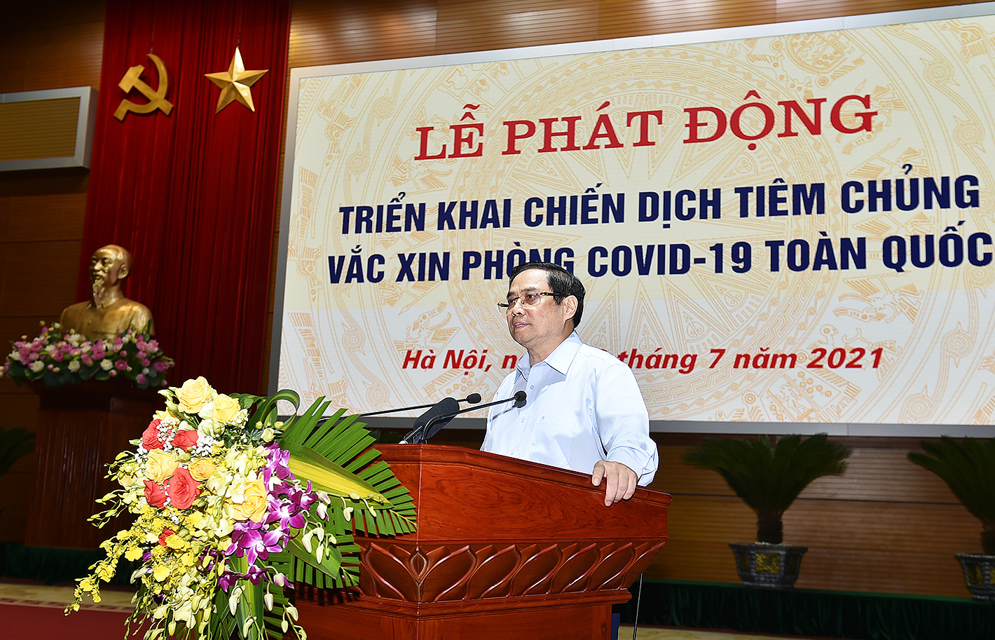 Phát động chiến dịch tiêm chủng lớn nhất trong lịch sử
