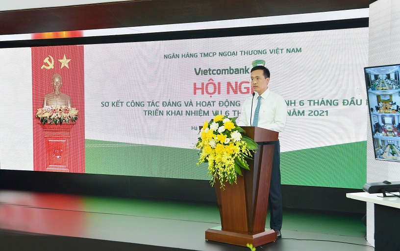 Vietcombank quyết tâm hoàn thành “nhiệm vụ kép” trong 6 tháng cuối năm 2021