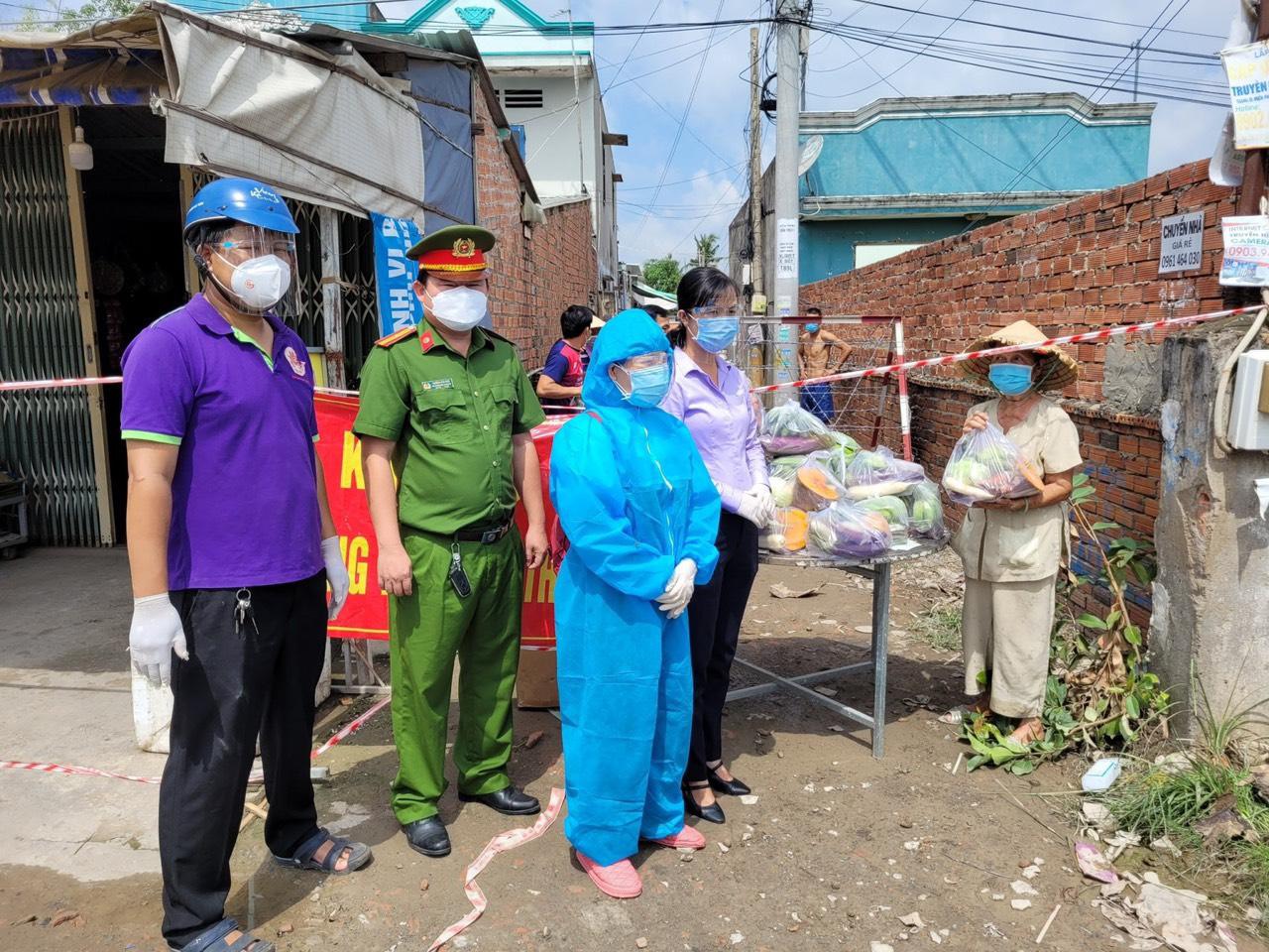 TP Hồ Chí Minh Gỡ bỏ các chốt kiểm soát phương tiện trên địa bàn