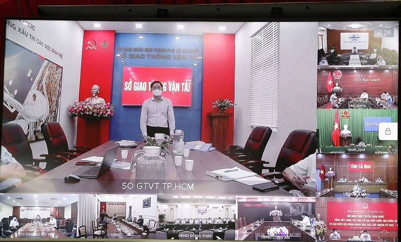 Khẩn trương lập luồng xanh vận tải lưu thông hàng hóa liên tỉnh, liên vùng