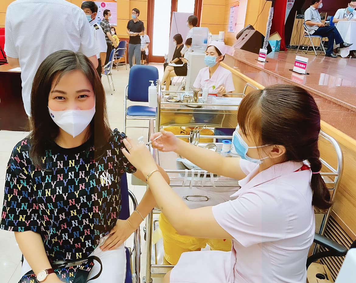 Ưu tiên tiêm vắc xin Pfizer cho những người đã tiêm mũi 1 AstraZeneca