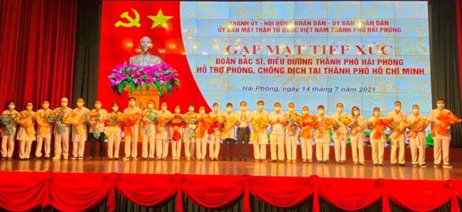 114 y, bác sĩ Hải Phòng lên đường hỗ trợ TP Hồ Chí Minh chống dịch