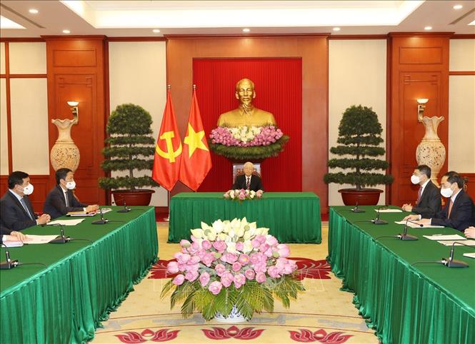 Tổng Bí thư Nguyễn Phú Trọng điện đàm với Tổng thống Hàn Quốc Mun Chê In