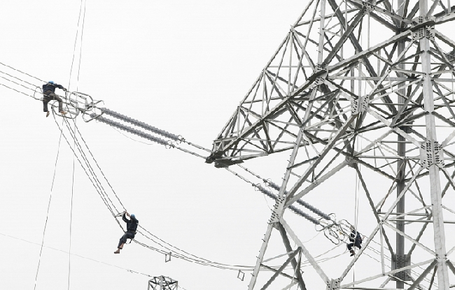 EVN đẩy nhanh tiến độ khởi công các dự án trọng điểm