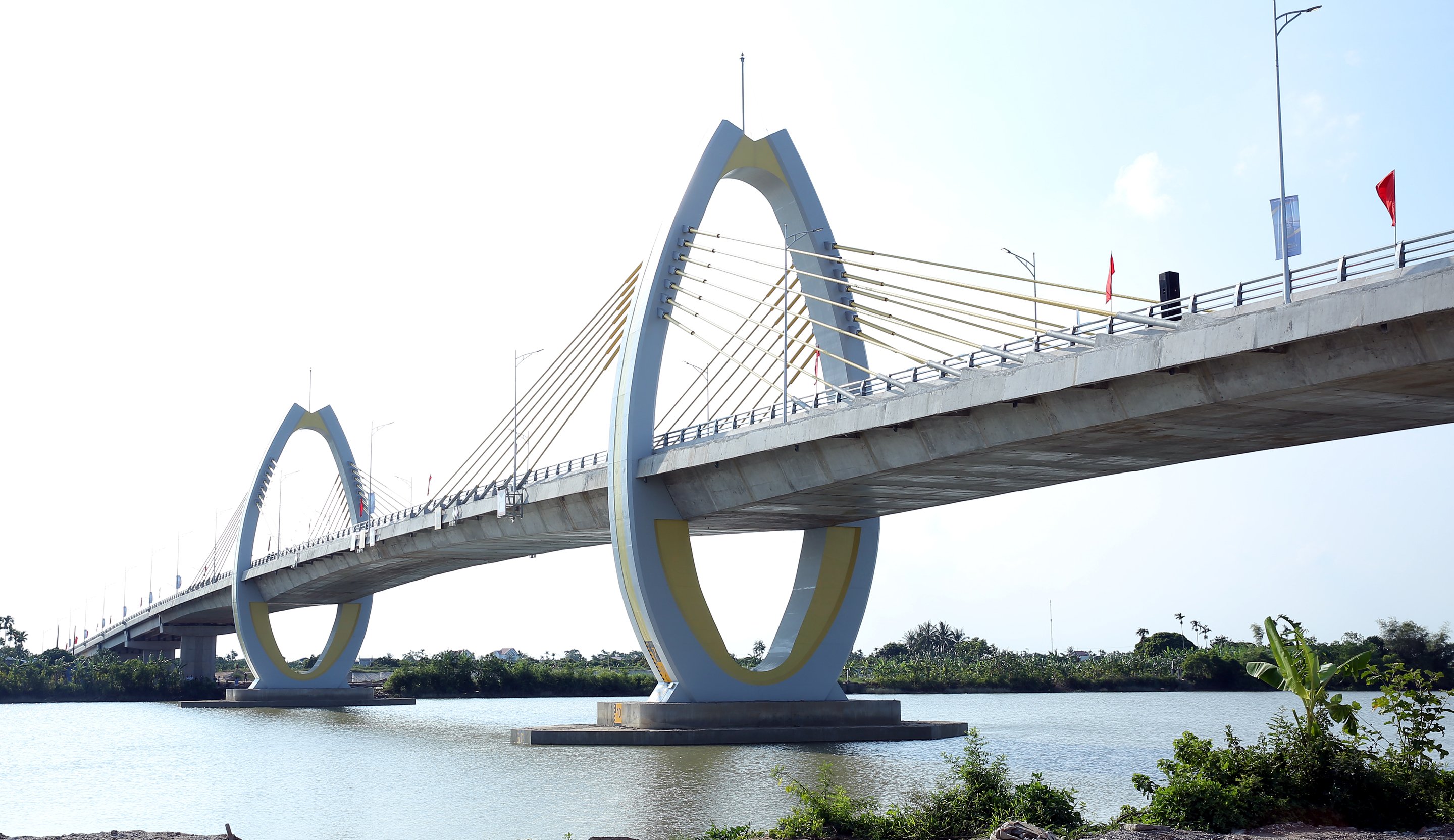 Khánh thành 2 cây cầu, hoàn thiện kết nối giao thông giữa Hải Phòng với Hải Dương
