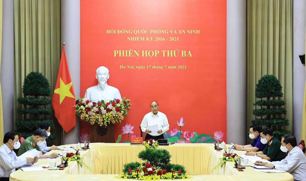Chủ tịch nước Nguyễn Xuân Phúc chủ trì Phiên họp thứ ba Hội đồng Quốc phòng và An ninh nhiệm kỳ 2016 - 2021