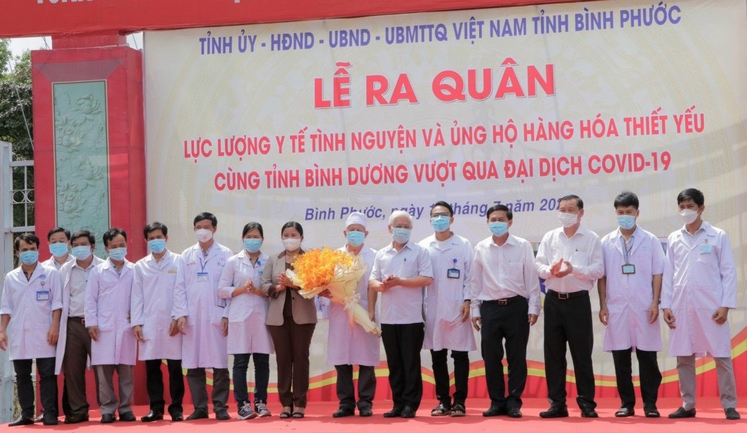 Bình Phước cử lực lượng y tế hỗ trợ Bình Dương chống dịch