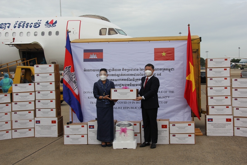 Thủ tướng Phạm Minh Chính gửi thư cảm ơn Thủ tướng Vương quốc Campuchia