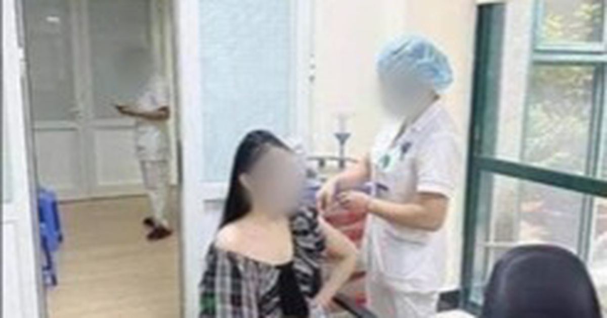 Yêu cầu Bệnh viện Hữu Nghị giải trình thông tin hoa khôi tiêm vắc xin COVID-19 không cần đăng ký