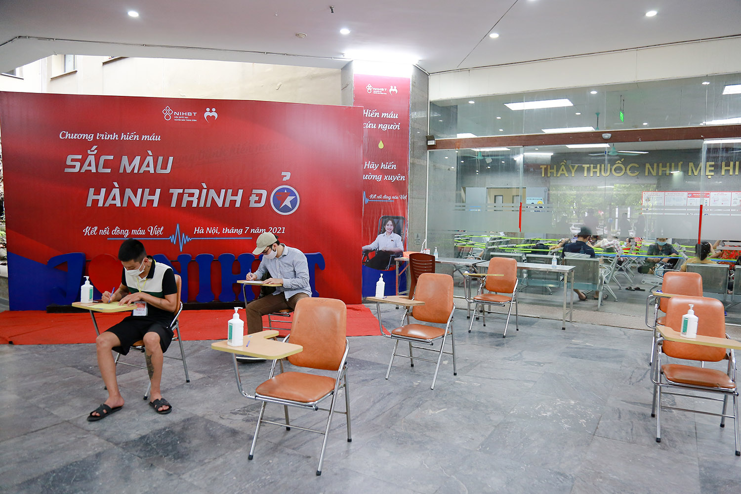 Dịch diễn biến phức tạp, máu cho điều trị cần hơn lúc nào hết