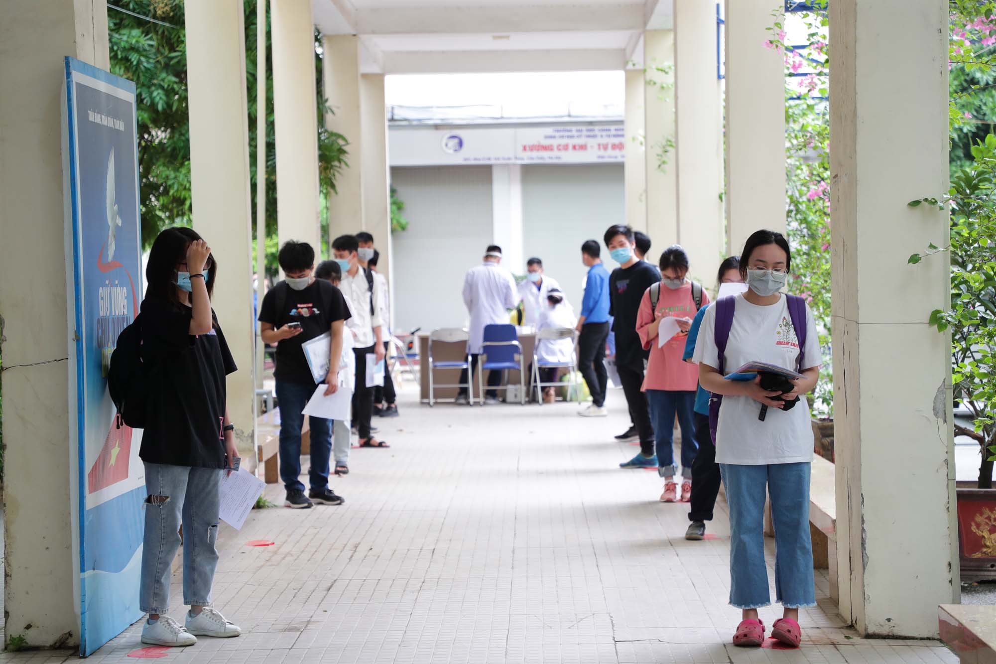 Tổ chức kỳ thi Đánh giá năng lực phù hợp với diễn biến dịch bệnh COVID-19