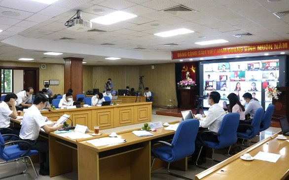 Phát huy vai trò của sinh viên tham gia đấu tranh, phản bác thông tin sai trái