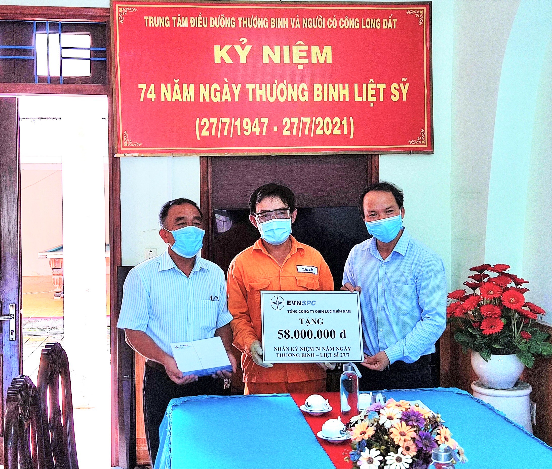 EVNSPC cùng các địa phương phía Nam tham gia nhiều hoạt động tri ân, đền ơn, đáp nghĩa