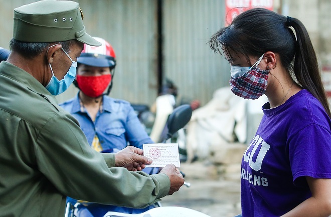 Thẻ đi chợ góp phần phòng, chống dịch