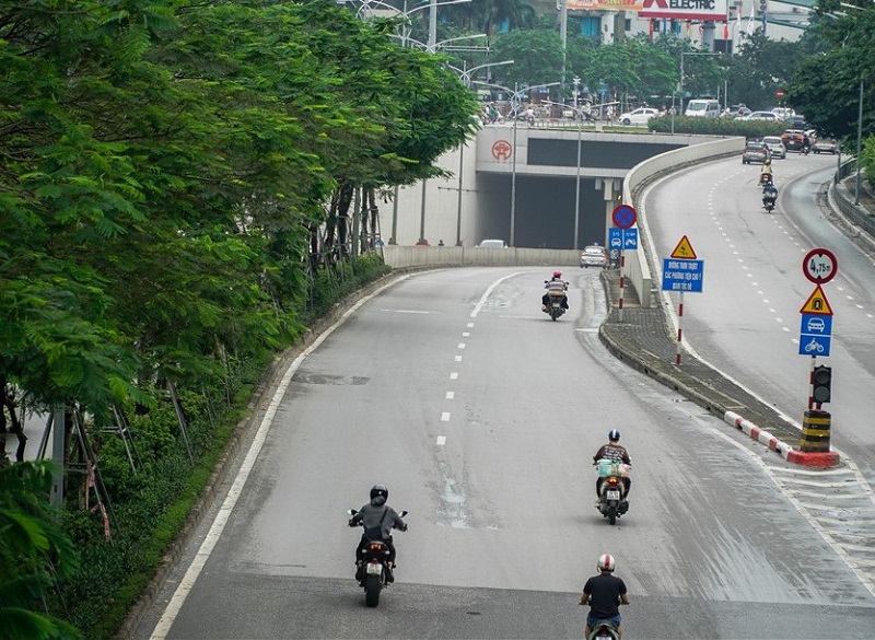 Hà Nội sửa chữa hầm đường bộ Kim Liên