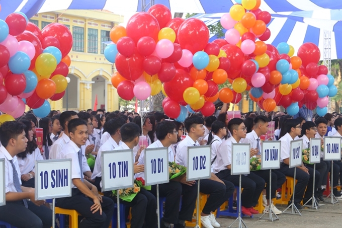 Học sinh tựu trường sớm nhất vào ngày 1 9