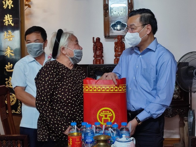 Hà Nội dành 3,8 tỉ tặng quà cho các đối tượng chính sách