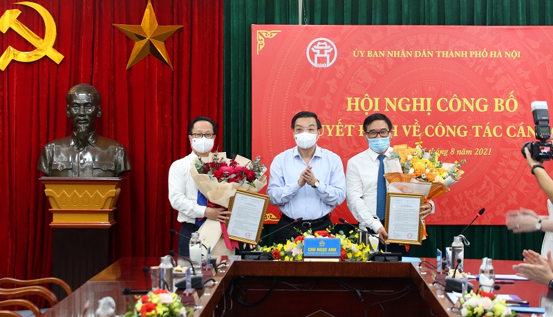 Hà Nội Trao Quyết định điều động, bổ nhiệm nhiều lãnh đạo sở, ngành