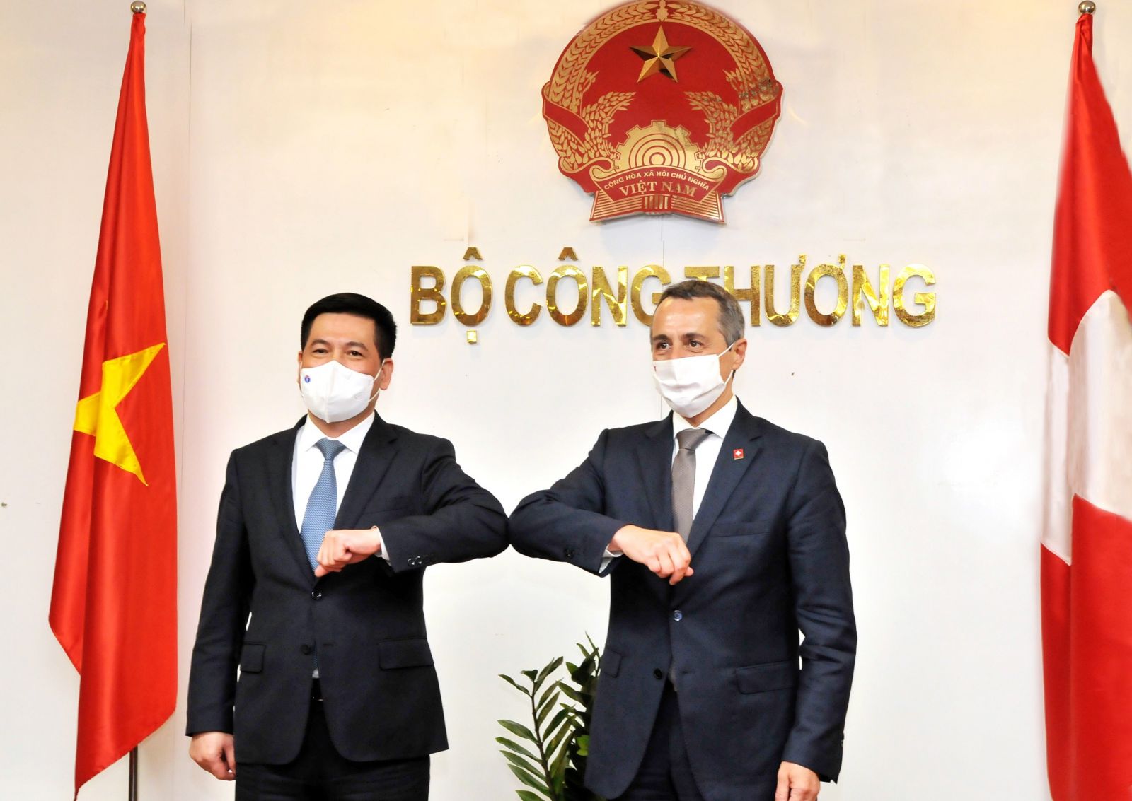 Thúc đẩy triển khai hiệu quả các hoạt động hợp tác kinh tế thương mại Việt Nam - Thụy Sỹ