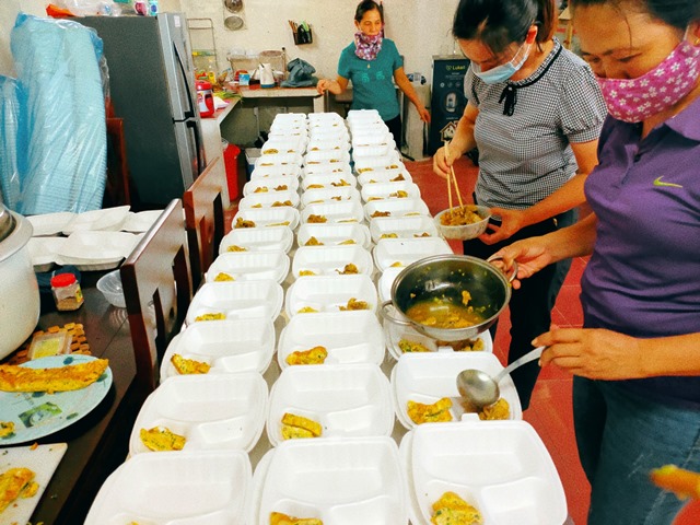 Nghĩa tình lúc hoạn nạn, khó khăn