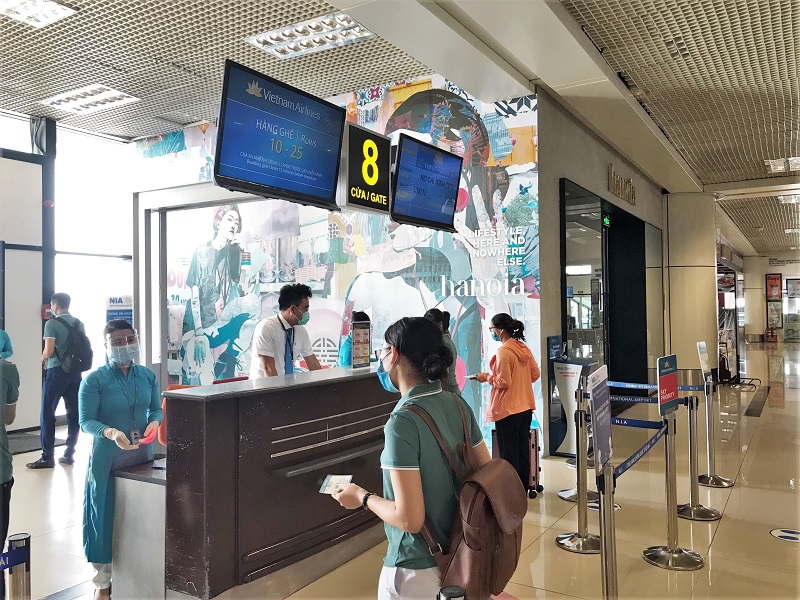 Hỗ trợ hành khách tới sân bay trong điều kiện dịch bệnh