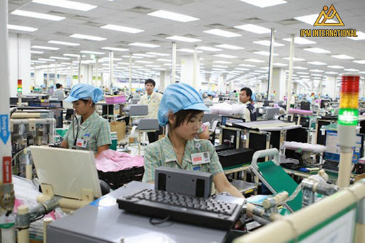 Yêu cầu hỗ trợ lao động Việt Nam tại Malaysia gặp khó khăn do COVID-19