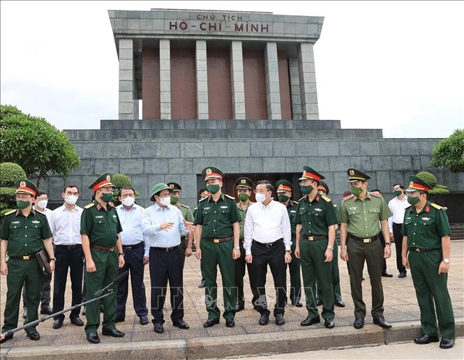 Bảo vệ Lăng Chủ tịch Hồ Chí Minh xứng đáng với tình cảm của dân tộc đối với Bác