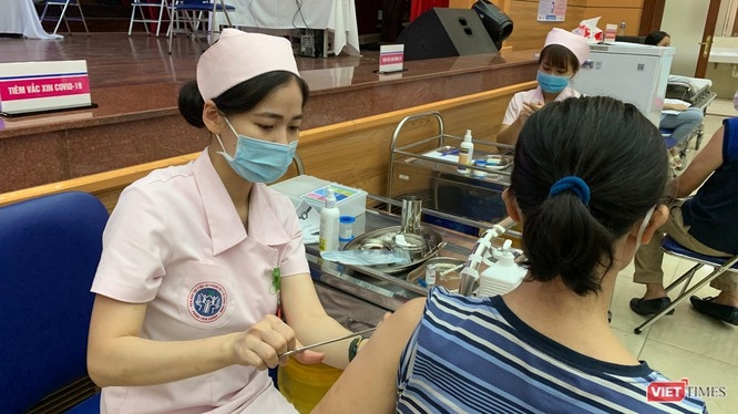 Khởi động chương trình thử nghiệm lâm sàng vaccine ARCT-154