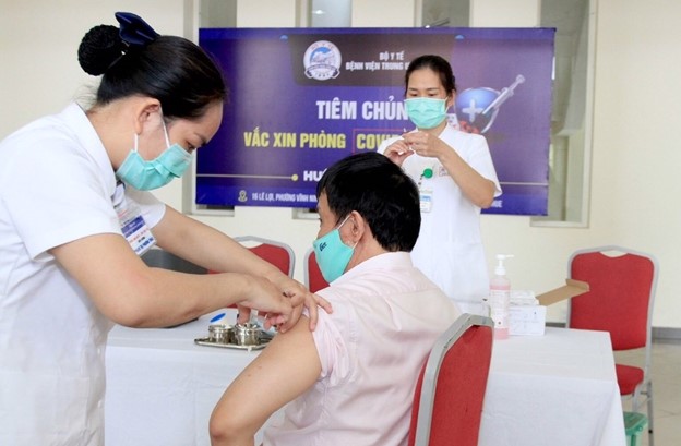 Việt Nam phải có vaccine phòng COVID-19 sản xuất trong nước sớm nhất có thể