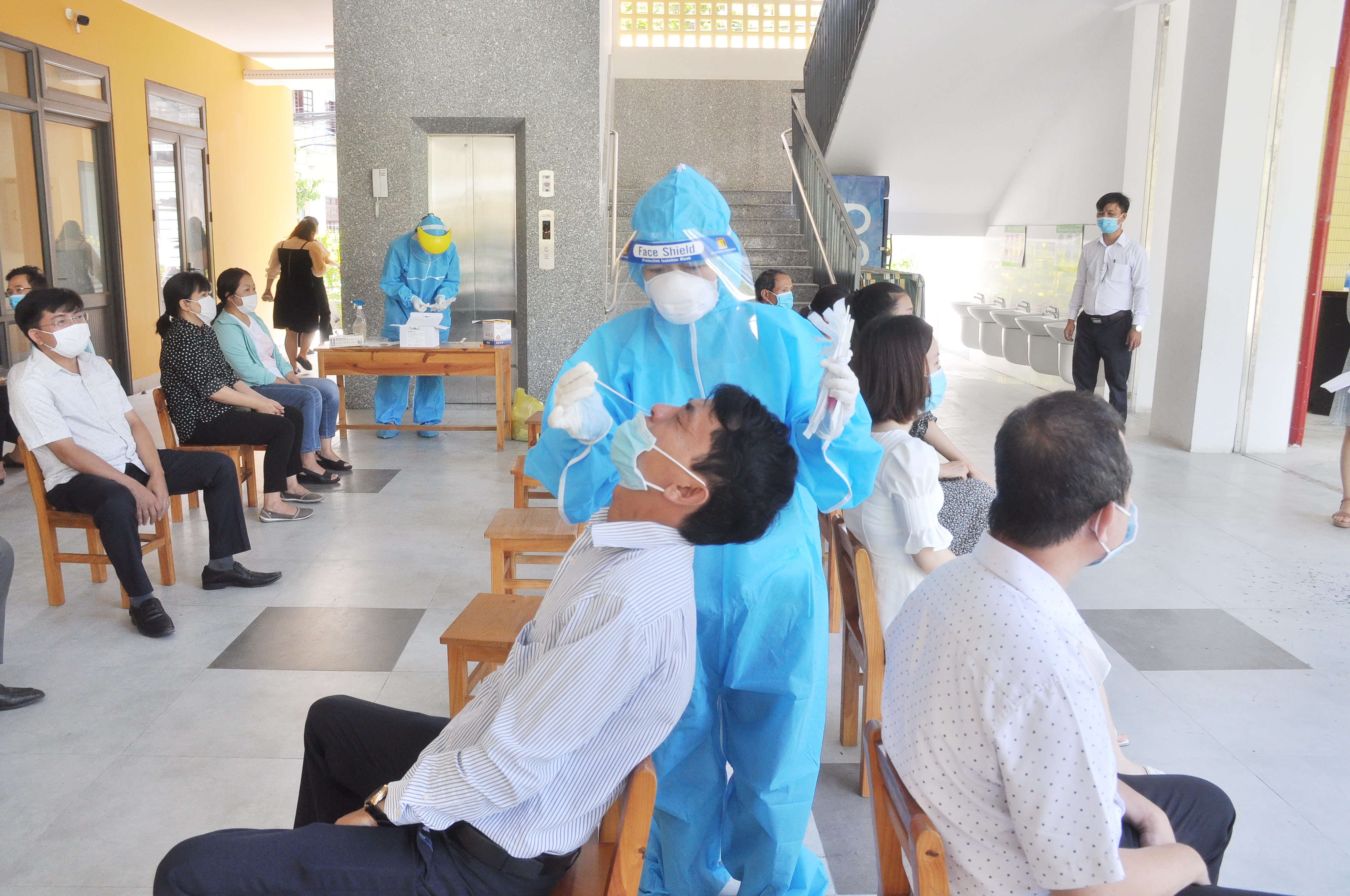 Phú Yên Phát hiện thêm 5 ca lây nhiễm SARS-COV-2 trong cộng đồng