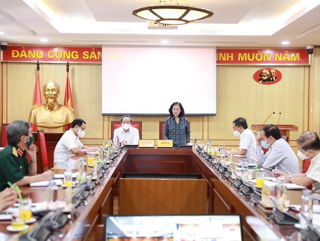 Xây dựng một Nghị quyết mới mang tính đột phá về tổ chức cơ sở đảng và đảng viên