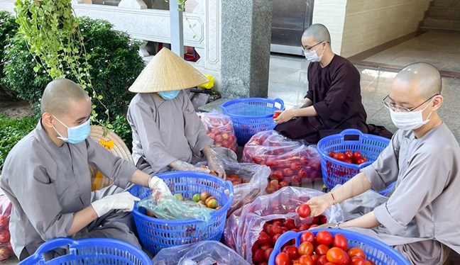 Các tôn giáo chung tay đẩy lùi đại dịch COVID-19
