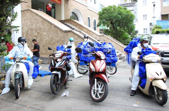 TP Hồ Chí Minh sẽ chuyển hơn 1,3 triệu phần quà đến hộ dân khó khăn